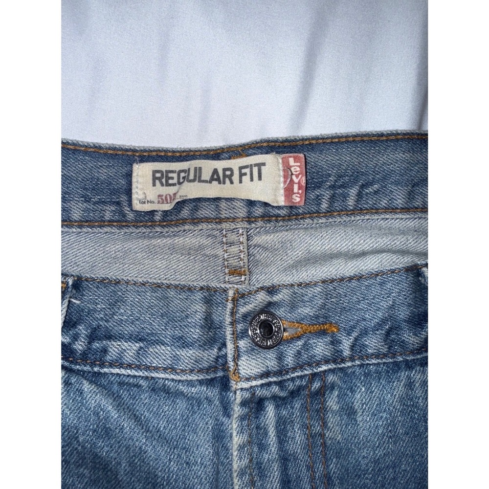 Levis 505 Regular Fit Mens Jeans 38x32 Medium Wash Blue Denim Straight Leg - Picture 4 of 10